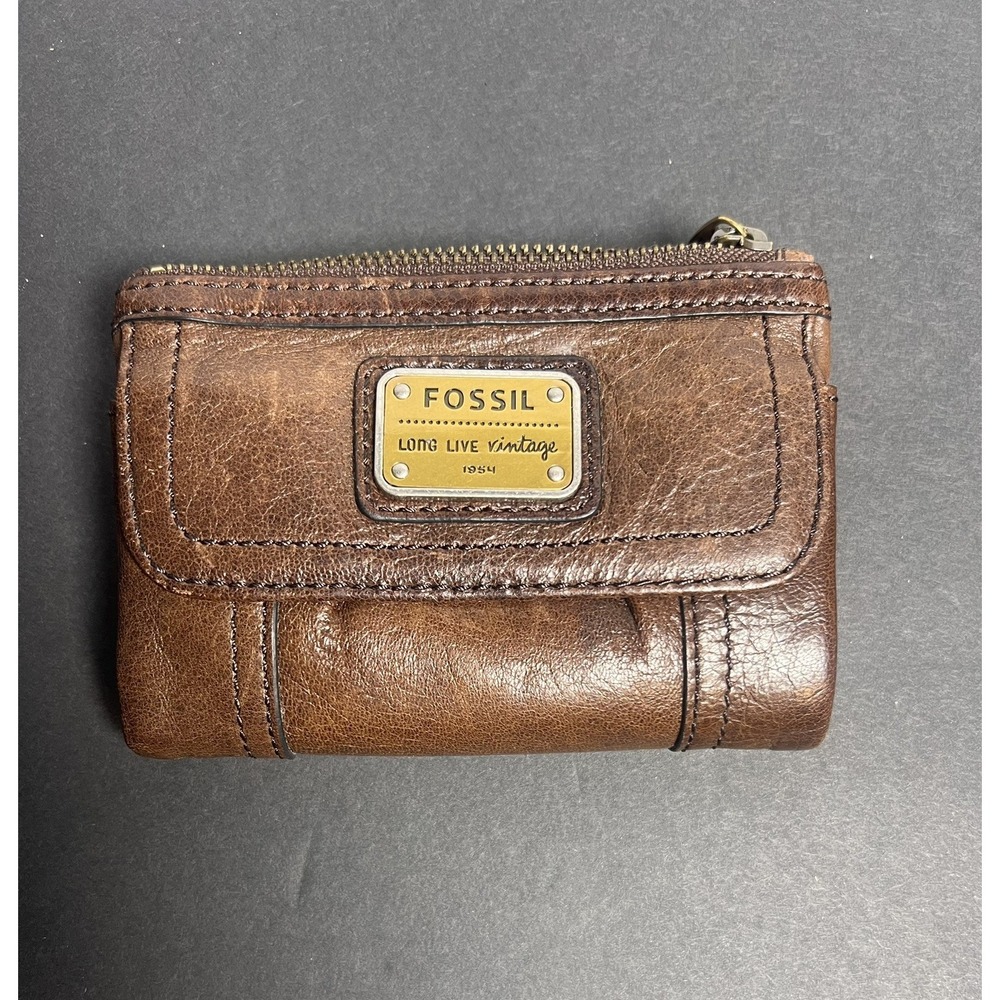 Fossil Long Live Vintage 1954 Brown Wallet 100%  Leather Trifold Women